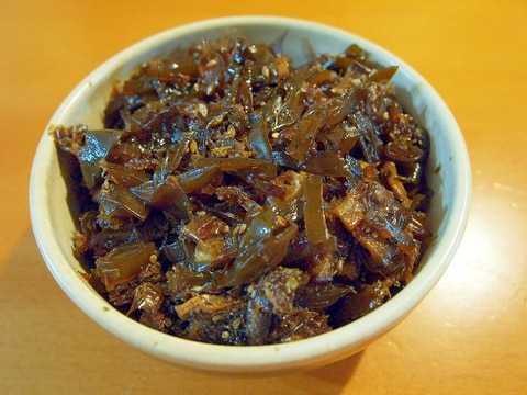 ご飯がすすむ!茎わかめの佃煮